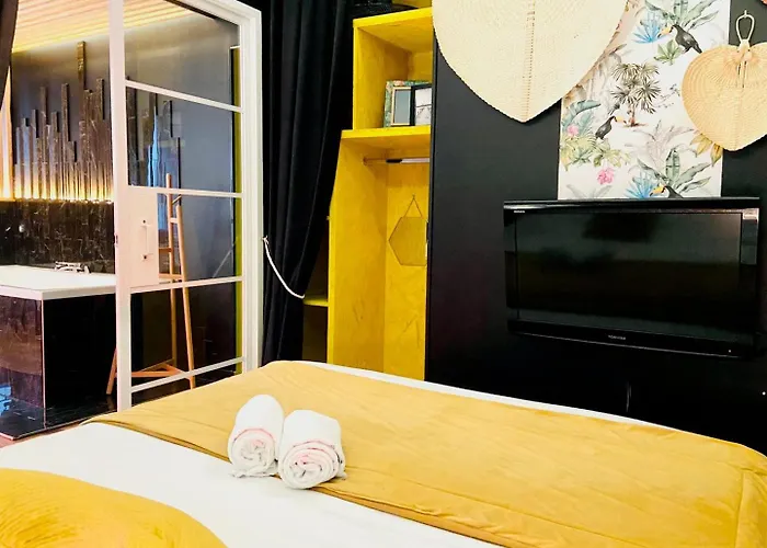 GuestReady - Le Boudoir -Balneo - Hyper Centre